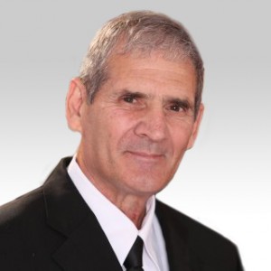 ישראל חיות, עו''ד